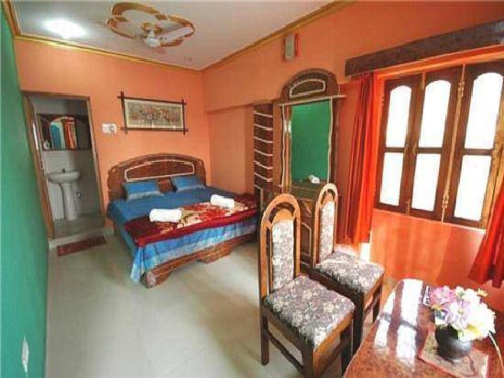 Kedareswar B&B Varanasi Room photo